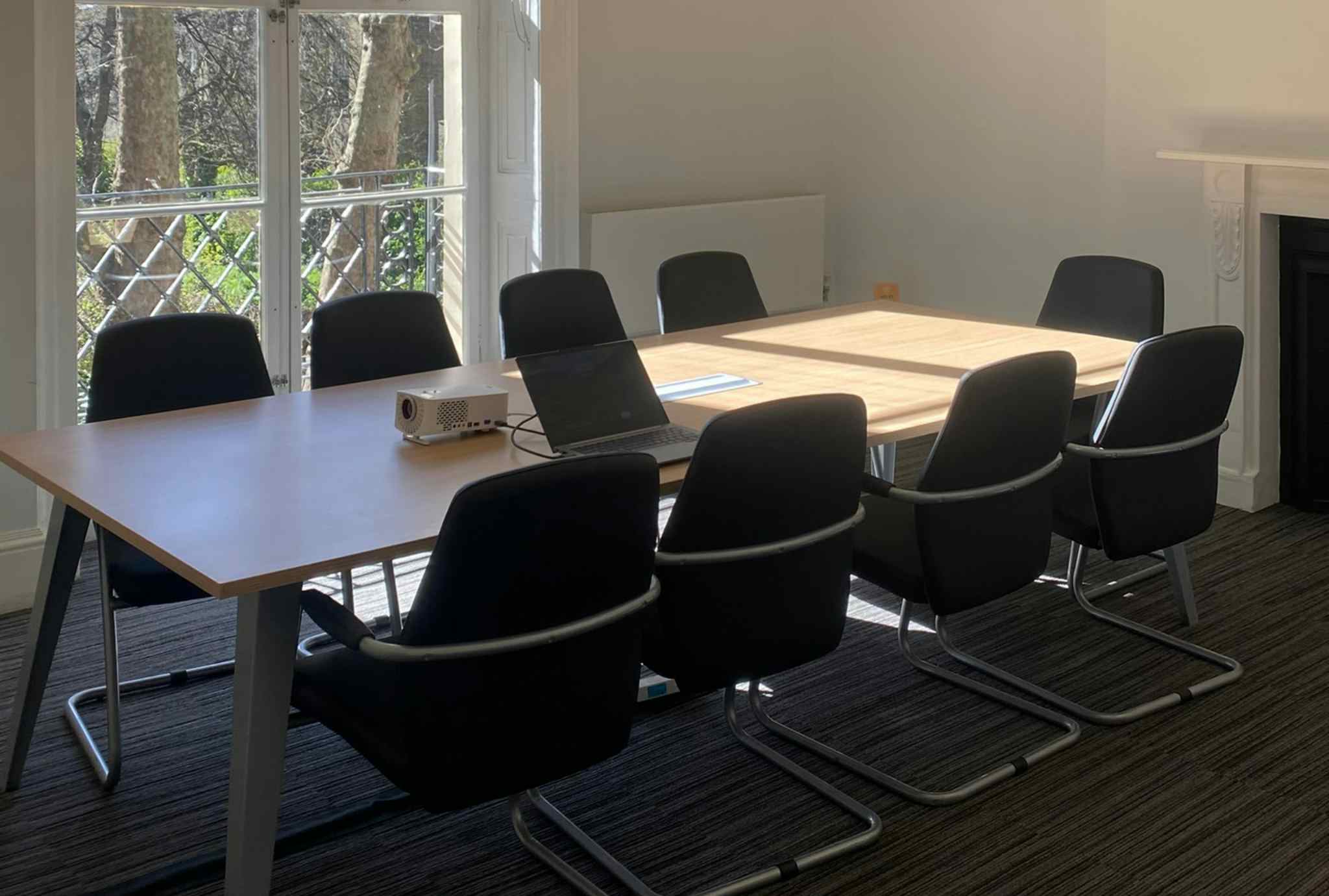 Room 12, London Mathematical Society